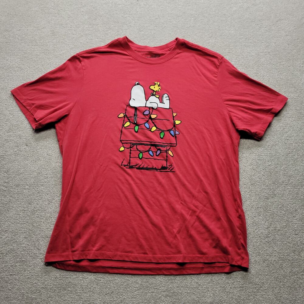 Peanuts Snoopy Christmas Lights Red Graphic T Shirt XL Holiday Unisex 2025